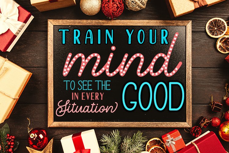 Santa Christmas - A Cute Holiday Font - Image 6
