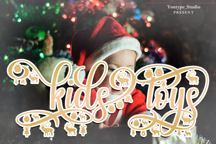 Maria Christmas a Unique Font For Christmas Holiday - Image 10